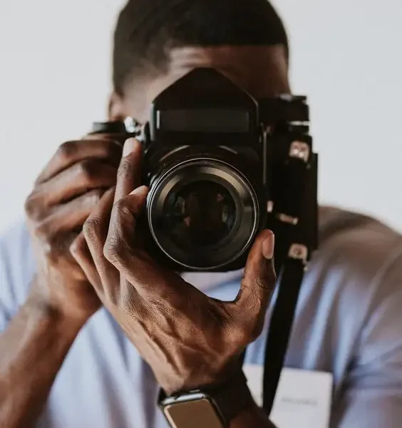 Droit à l’image Mes photos nues ont été piratés, que faire au Togo
