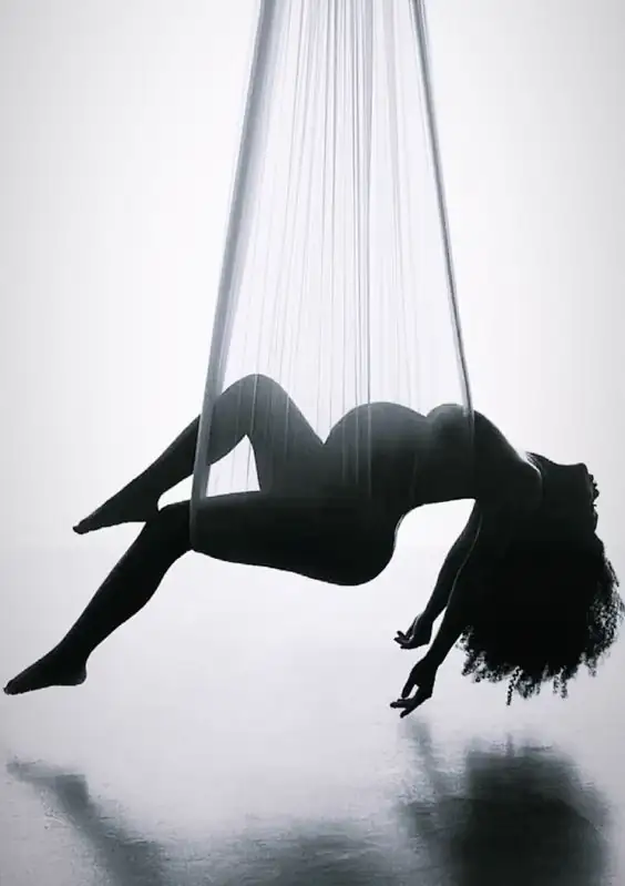 Amour et secrets - elle porte le bébé du neveu de au Togo