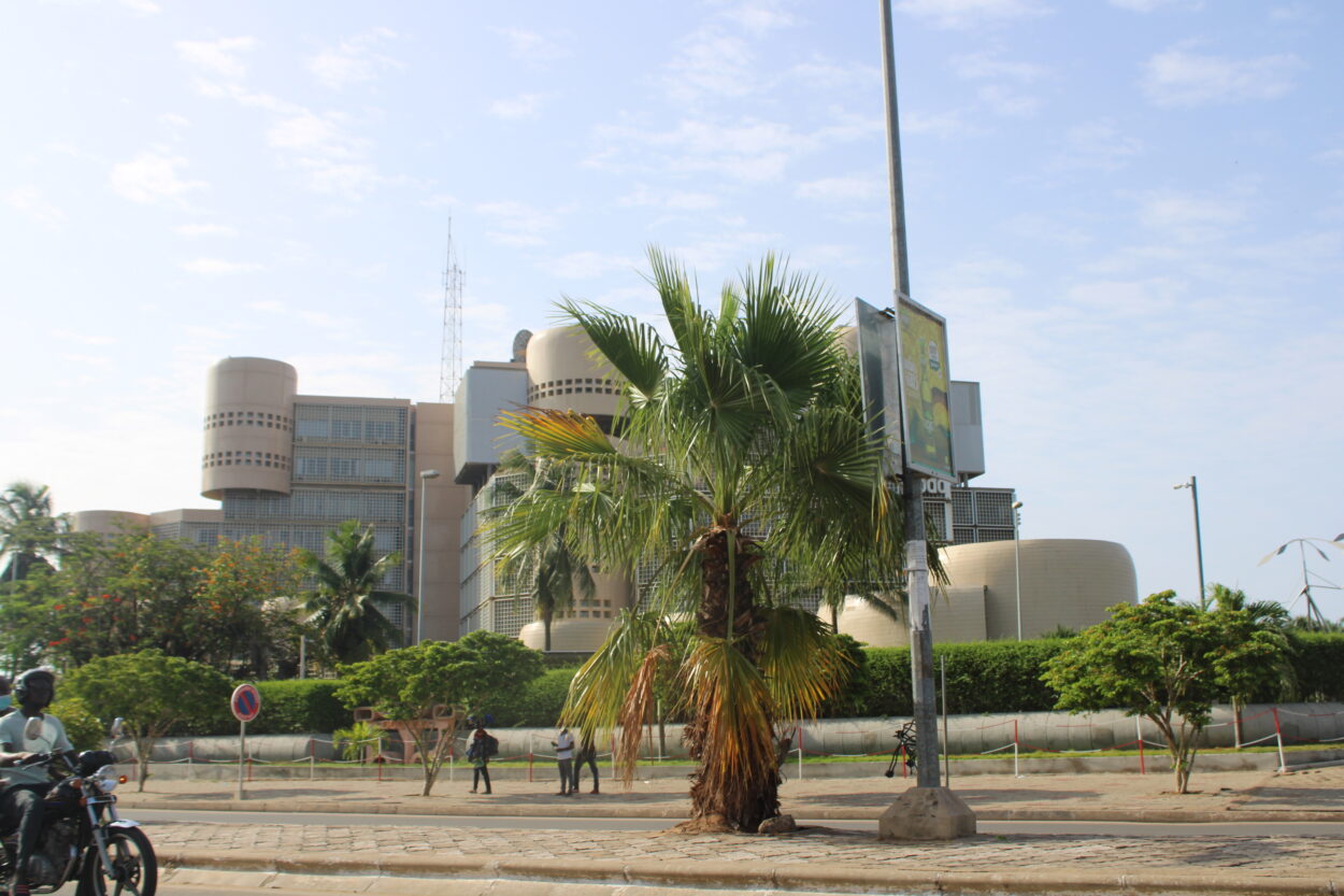 Guichet unique foncier OTR Togo : institution moderne à Lomé