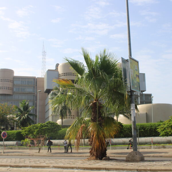 Guichet unique foncier OTR Togo : institution moderne à Lomé