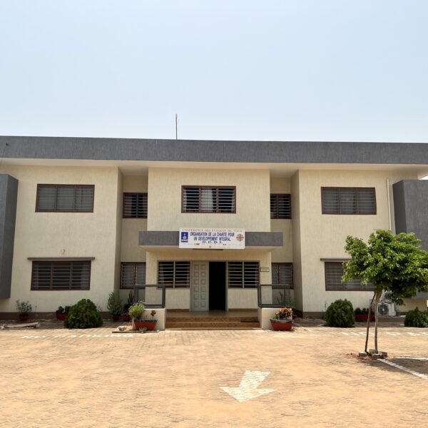 Droit du travail Togo : bureau OCDI-Caritas siège national Lomé