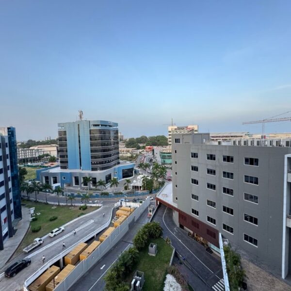 Societe acheter terrain Togo : immeubles de bureaux et quartier des affaires en Afrique de lOuest