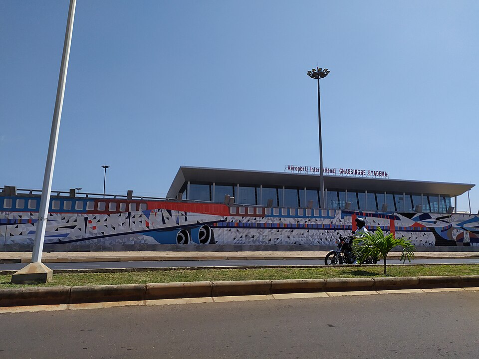 Aéroport international Gnassingbé Eyadéma de Lomé, départ des documents togolais destinés à l'étranger et concernés par l'apostille au Togo