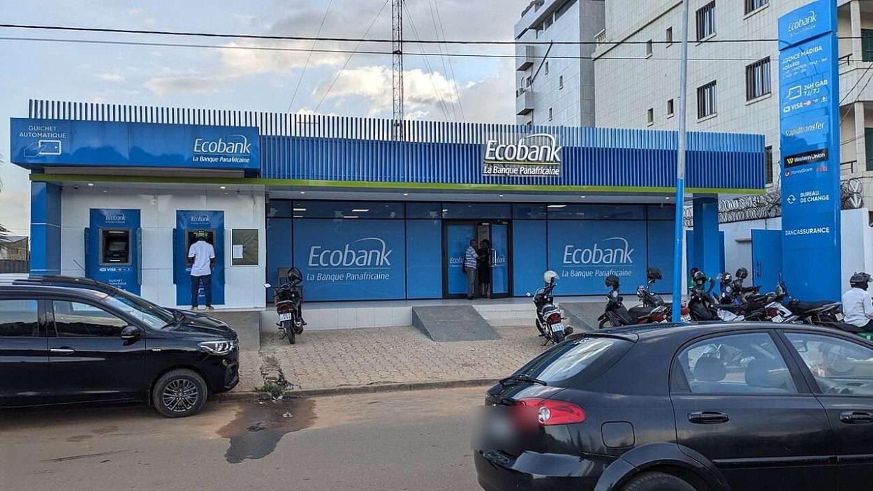 PI-SPI au Togo - agence Ecobank d'Atigangomé à Lomé, banque connectée à la plateforme de paiement instantané